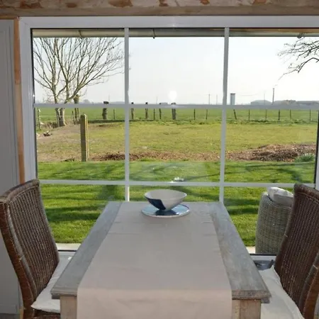 Σπίτι διακοπών Korentil . Cosy House With Private Garden De Haan